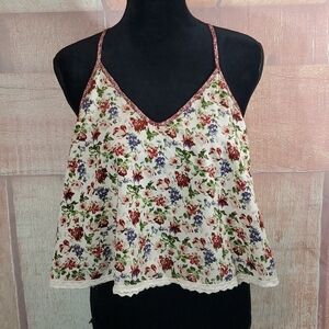 Flying Tomato Floral Crop Top